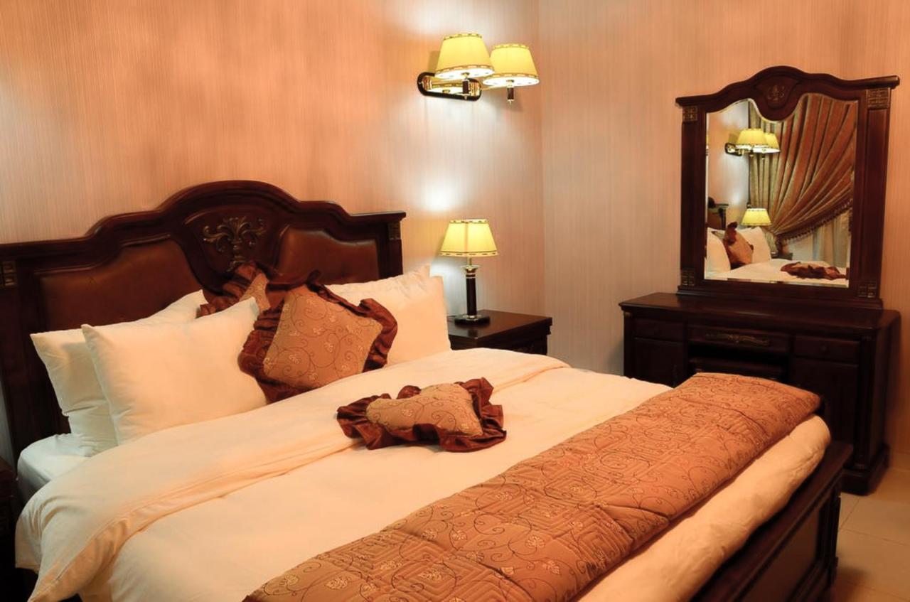 Jad Hotel Suites Amman Exteriör bild