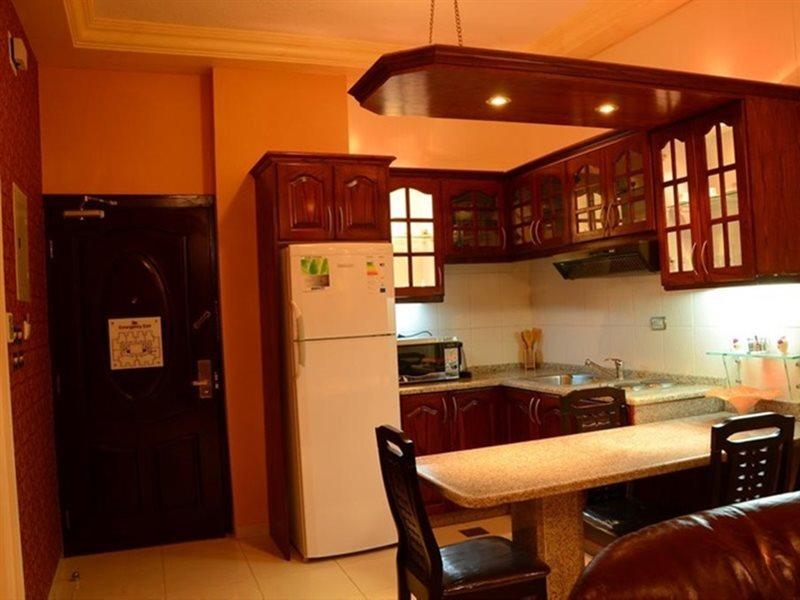 Jad Hotel Suites Amman Exteriör bild