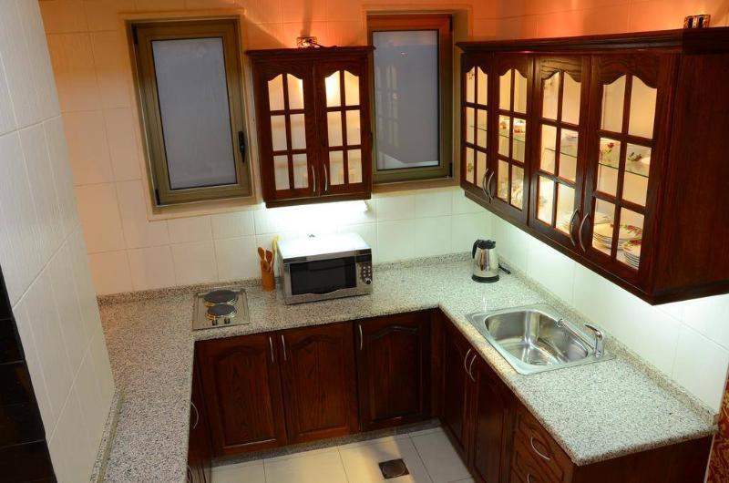 Jad Hotel Suites Amman Exteriör bild