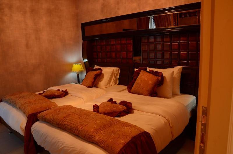 Jad Hotel Suites Amman Exteriör bild